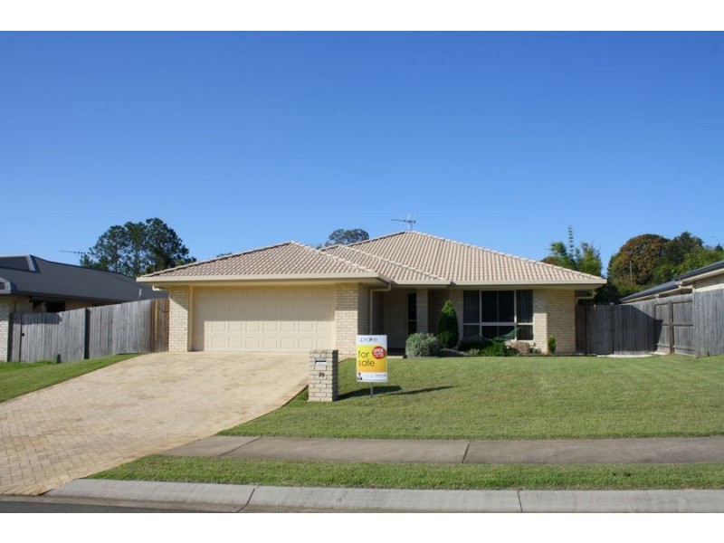 18 Cheyne Circuit, Tinana QLD 4650