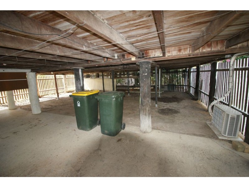 8 Dry Street, Maryborough QLD 4650