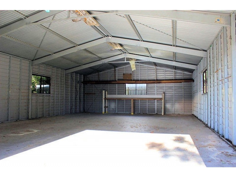 8 Dry Street, Maryborough QLD 4650