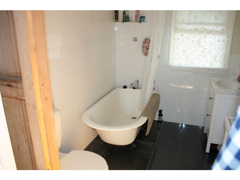 82 Fort Street, Maryborough QLD 4650