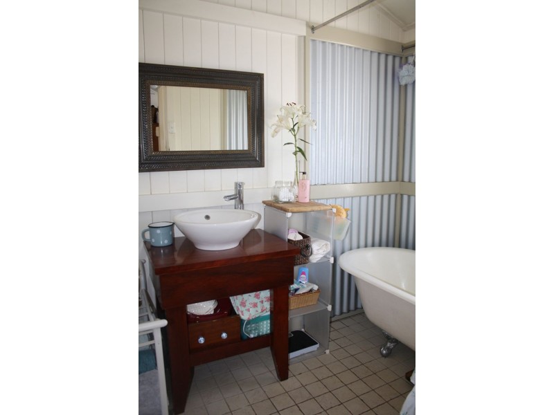 24 William Street, Maryborough QLD 4650