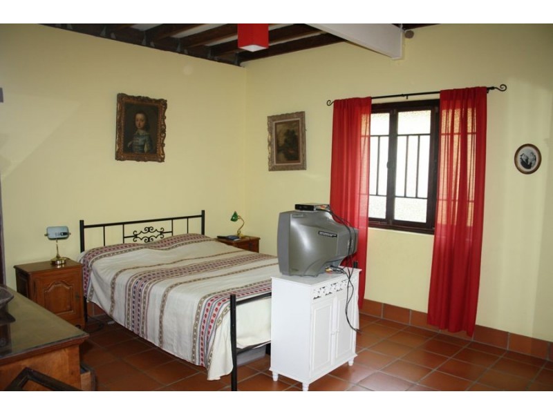 96 Pioneer Road, Grahams Creek QLD 4650