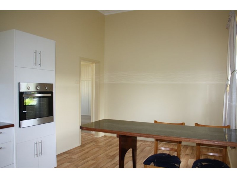 11 Crimmens Street, Maryborough QLD 4650