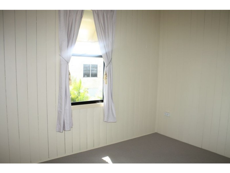 11 Crimmens Street, Maryborough QLD 4650