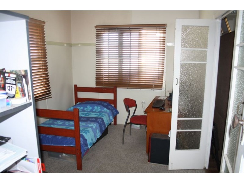 38 Smith Street, Maryborough QLD 4650