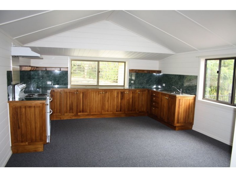 33 Zante Street, Maryborough QLD 4650