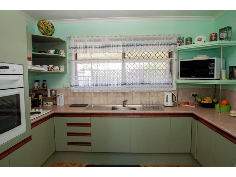 14 Oxley Court, Granville QLD 4650