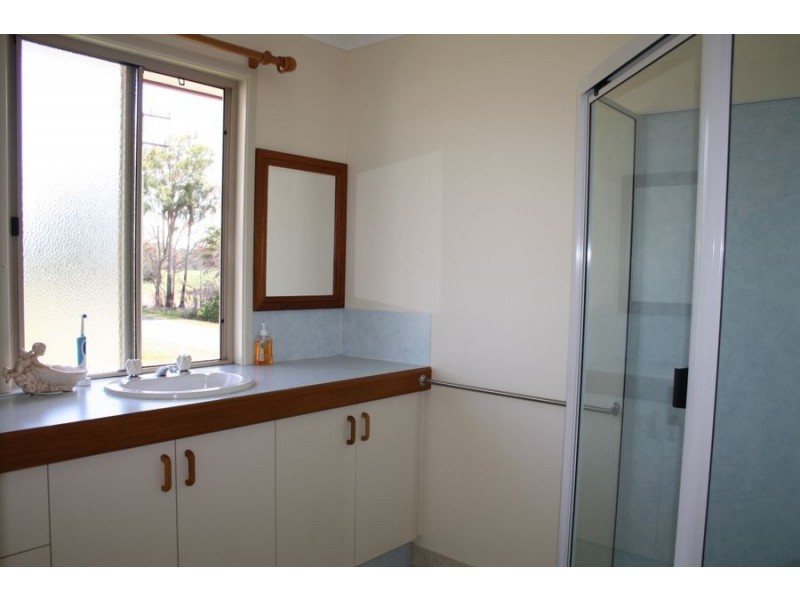 36 Rawson Road, Boonooroo QLD 4650