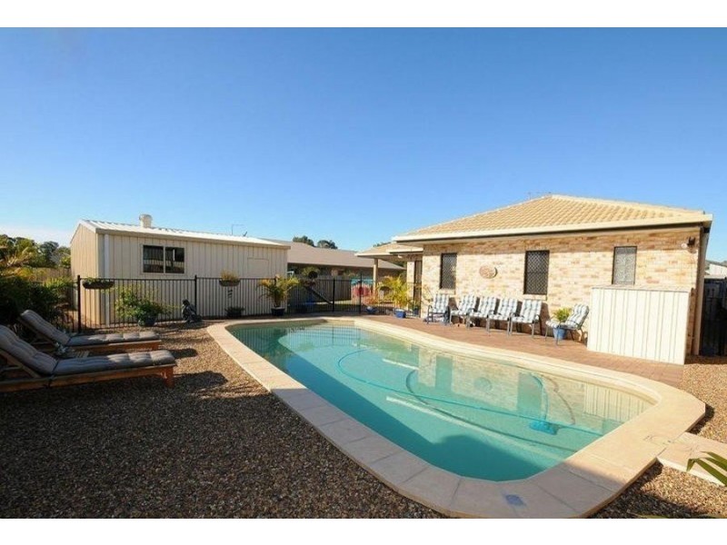 10 Rochester Court, Urraween QLD 4655