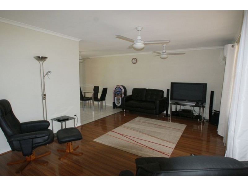 41 Herrenberg Street, Aldershot QLD 4650