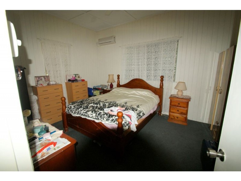 14 Mant Street, Brooweena QLD 4620