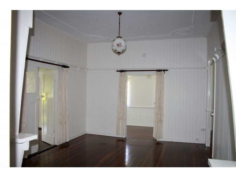 269 John Street, Maryborough QLD 4650