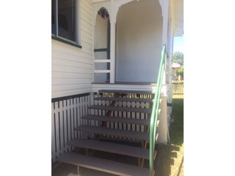 82 Russell Street, Maryborough QLD 4650