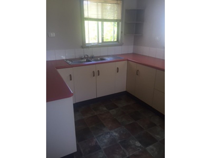 82 Russell Street, Maryborough QLD 4650