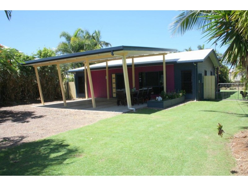 25 Ward Street, Maryborough QLD 4650