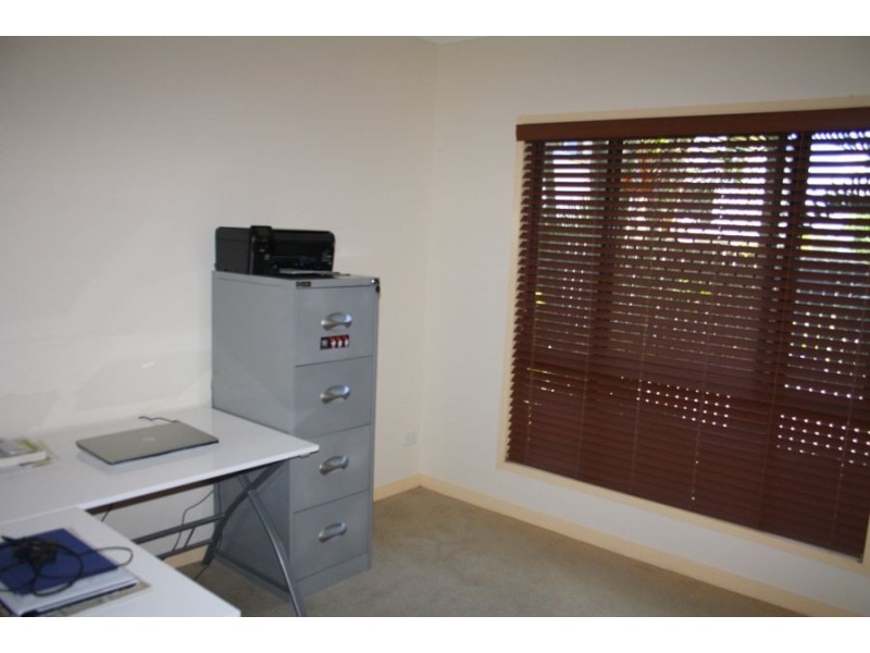 25 Ward Street, Maryborough QLD 4650