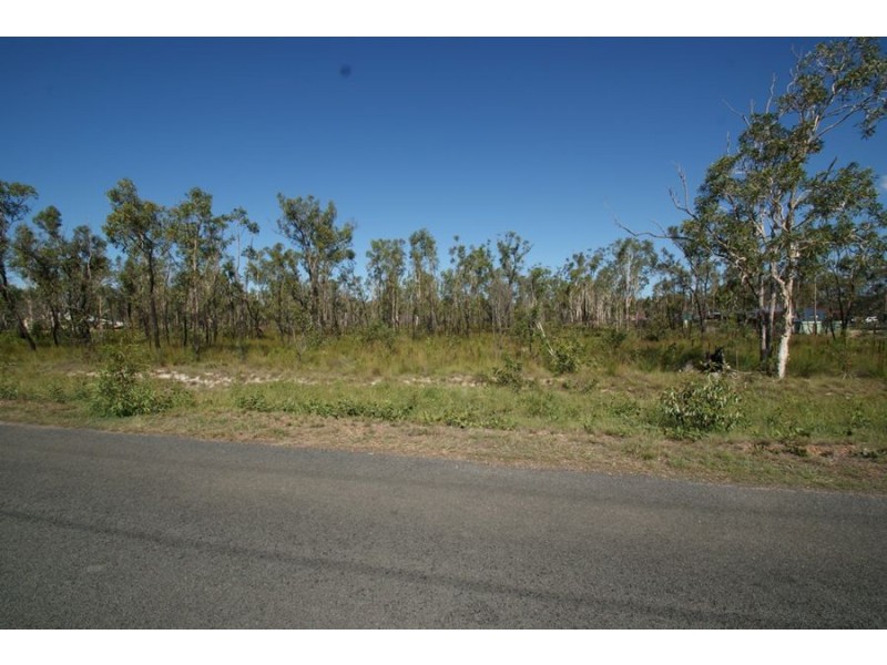 36 Ranch Park Drive, Pacific Haven QLD 4659