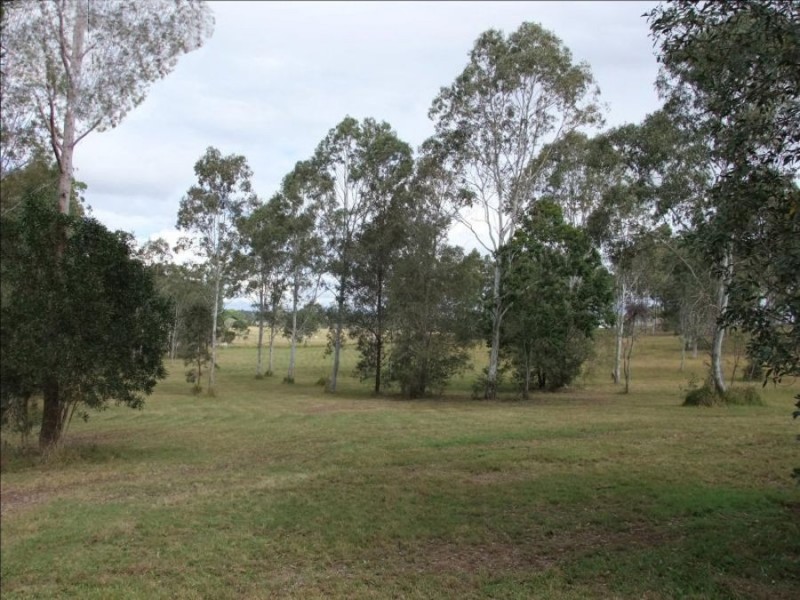 88 Ferry Road, Yengarie QLD 4650