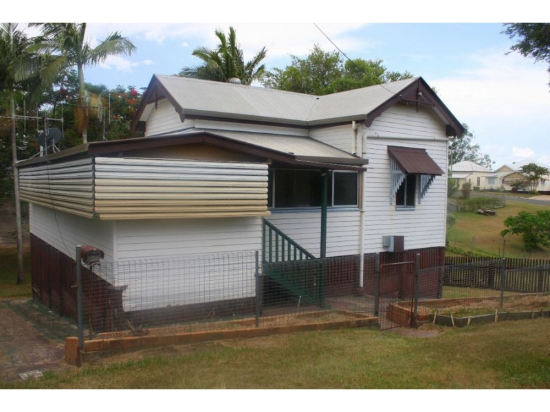1 Anzac Street, Maryborough QLD 4650