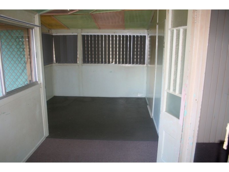 1 Anzac Street, Maryborough QLD 4650