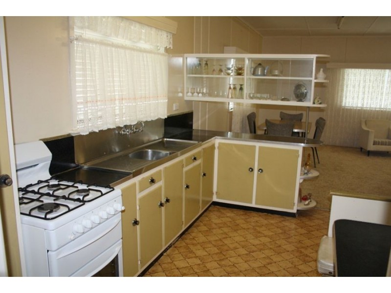 36 Wynne Parade, Maryborough QLD 4650