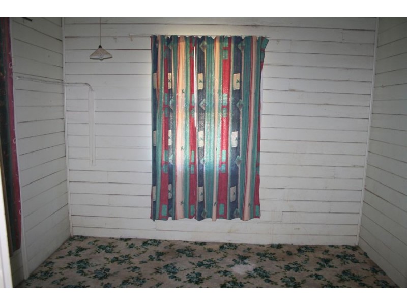 35 George Street, Biggenden QLD 4621