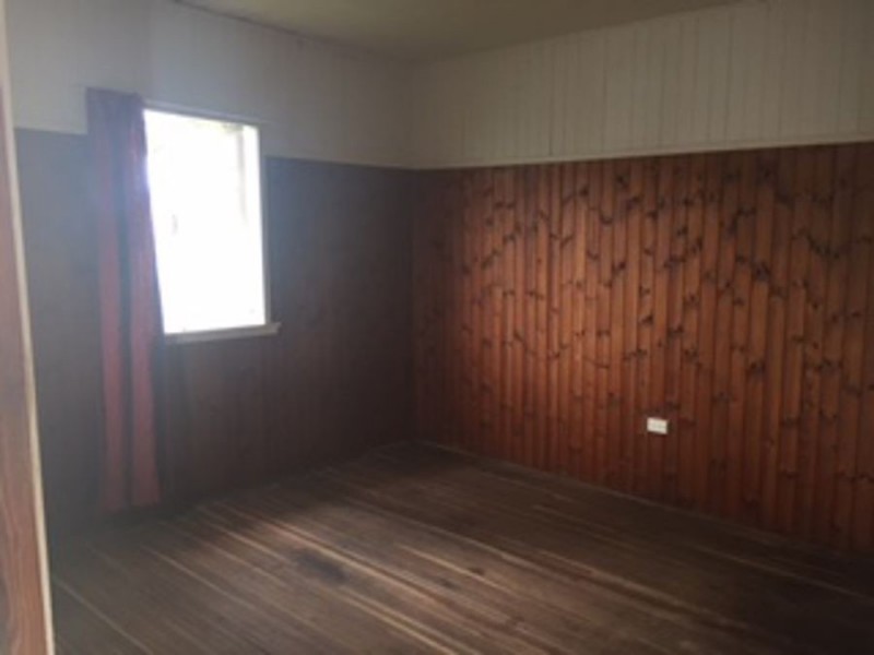 132 Cambridge Street, Granville QLD 4650
