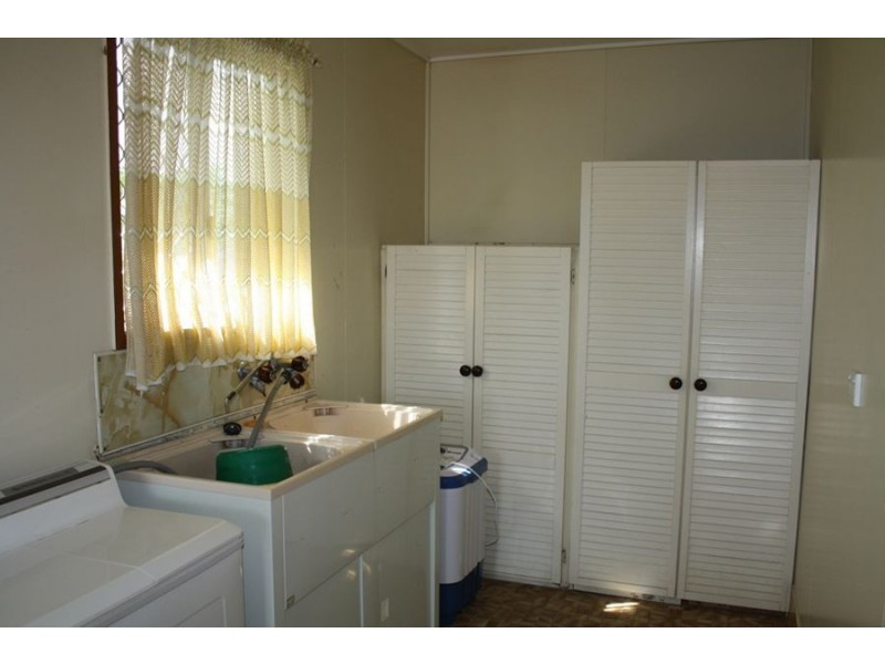 25 Gaynor St, Maryborough QLD 4650