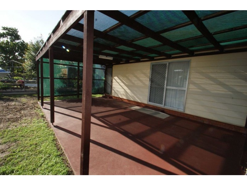 25 Gaynor St, Maryborough QLD 4650