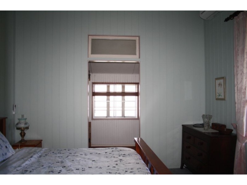 27 Bedford Street, Maryborough QLD 4650