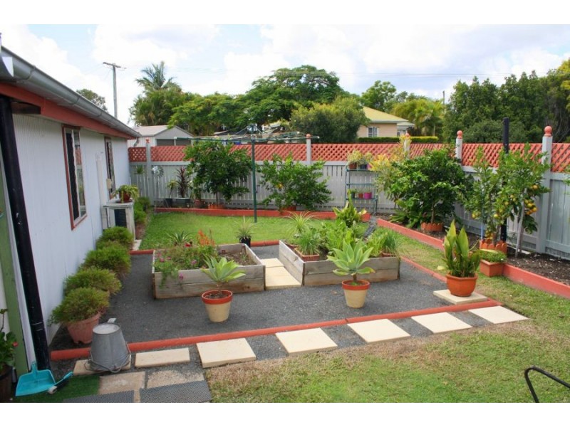 4 Gaynor Street, Maryborough QLD 4650