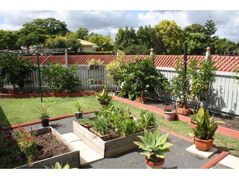 4 Gaynor Street, Maryborough QLD 4650