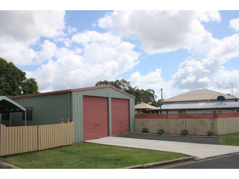 4 Gaynor Street, Maryborough QLD 4650