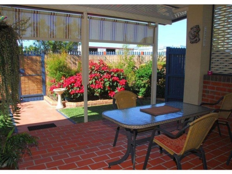 100/34 Elizabeth Street, Urangan QLD 4655