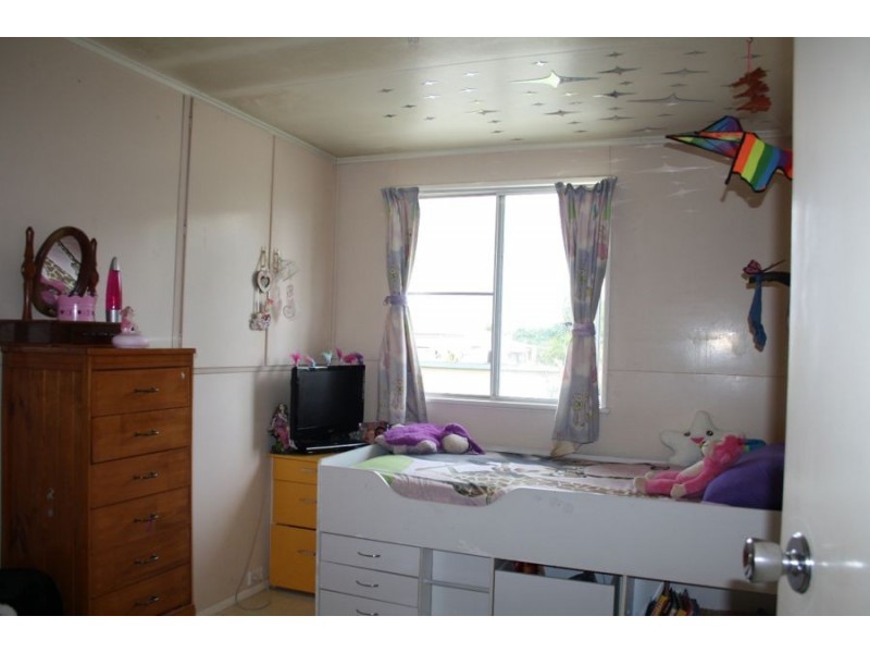 89 Steindl Street, Granville QLD 4650