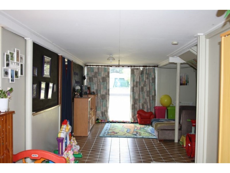 89 Steindl Street, Granville QLD 4650