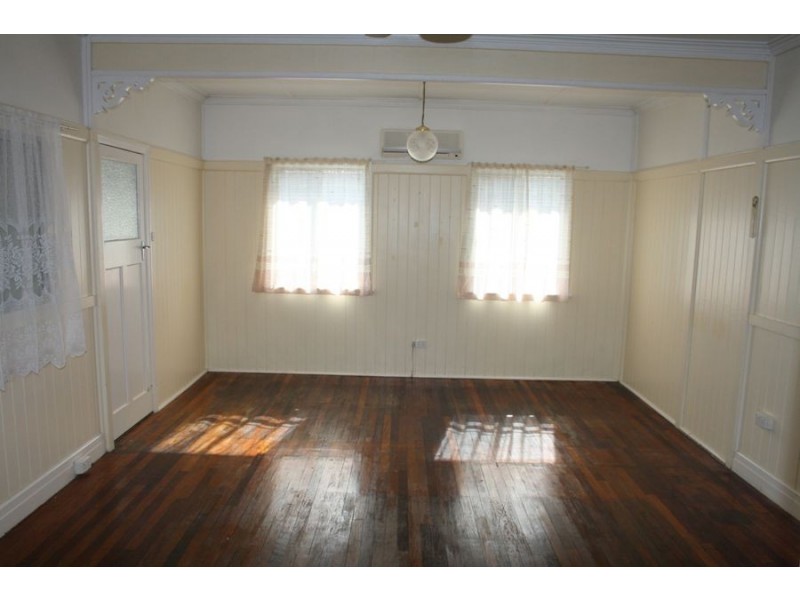 9 Muriel Street, Maryborough QLD 4650