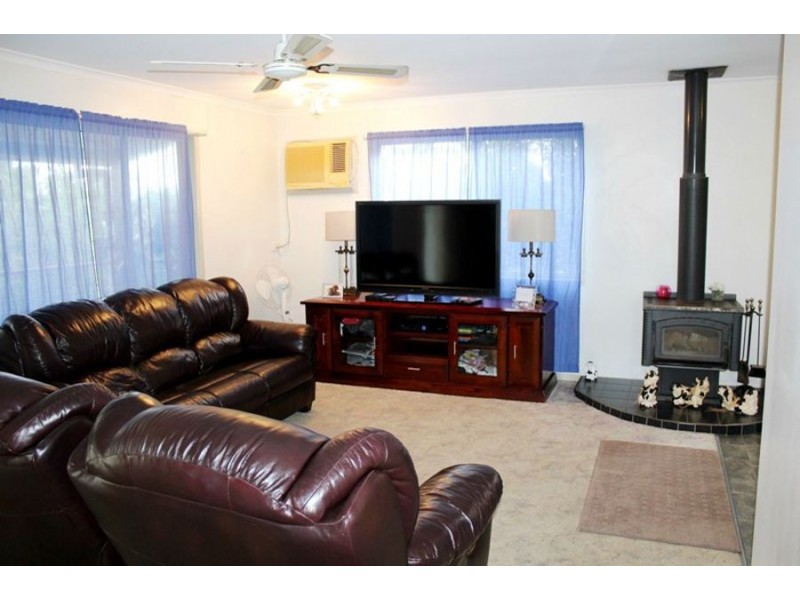 12 Isabel Street, Tinana QLD 4650