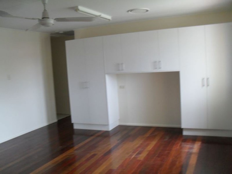 22 Newhaven Street, Pialba QLD 4655