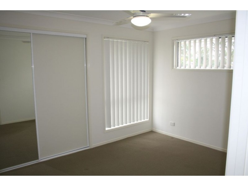 2/2 Lawman Street, Tinana QLD 4650