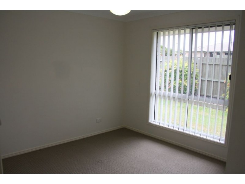 2/2 Lawman Street, Tinana QLD 4650