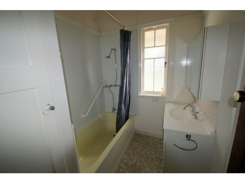 64 Cheapside Street, Maryborough QLD 4650