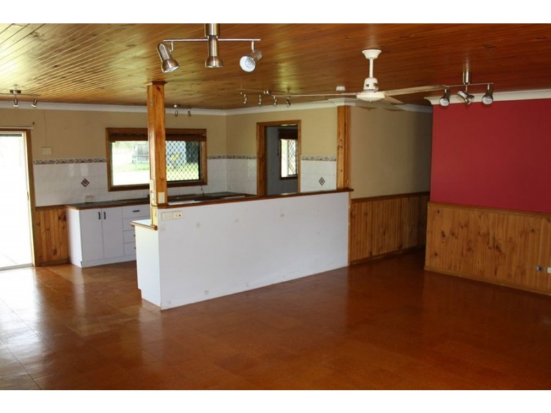 114 Rowley Road, Booral QLD 4655