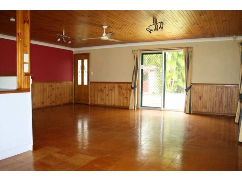 114 Rowley Road, Booral QLD 4655