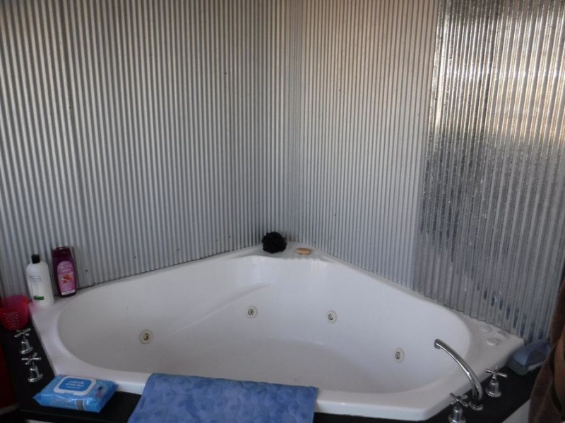 27 Ariadne Street, Maryborough QLD 4650