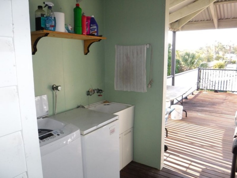 27 Ariadne Street, Maryborough QLD 4650