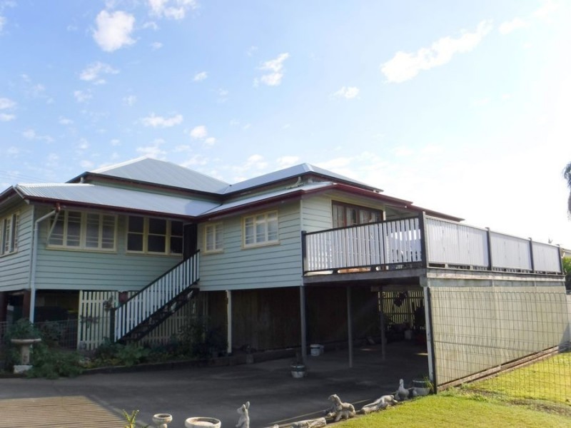 27 Ariadne Street, Maryborough QLD 4650