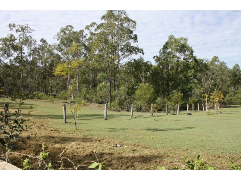 13 Staiers Road, Mungar QLD 4650