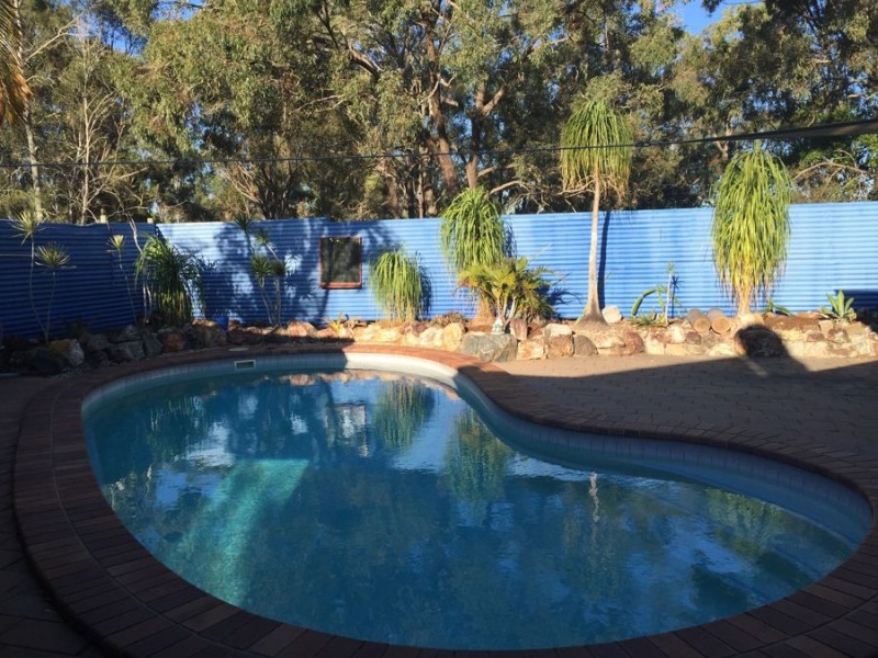 2 Riley Street, Urangan QLD 4655