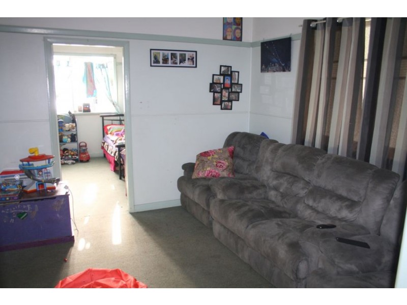 189 John Street, Maryborough QLD 4650